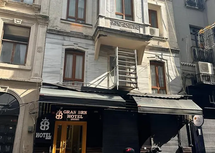 Gran Brn Taksim * Istanbulská provincie